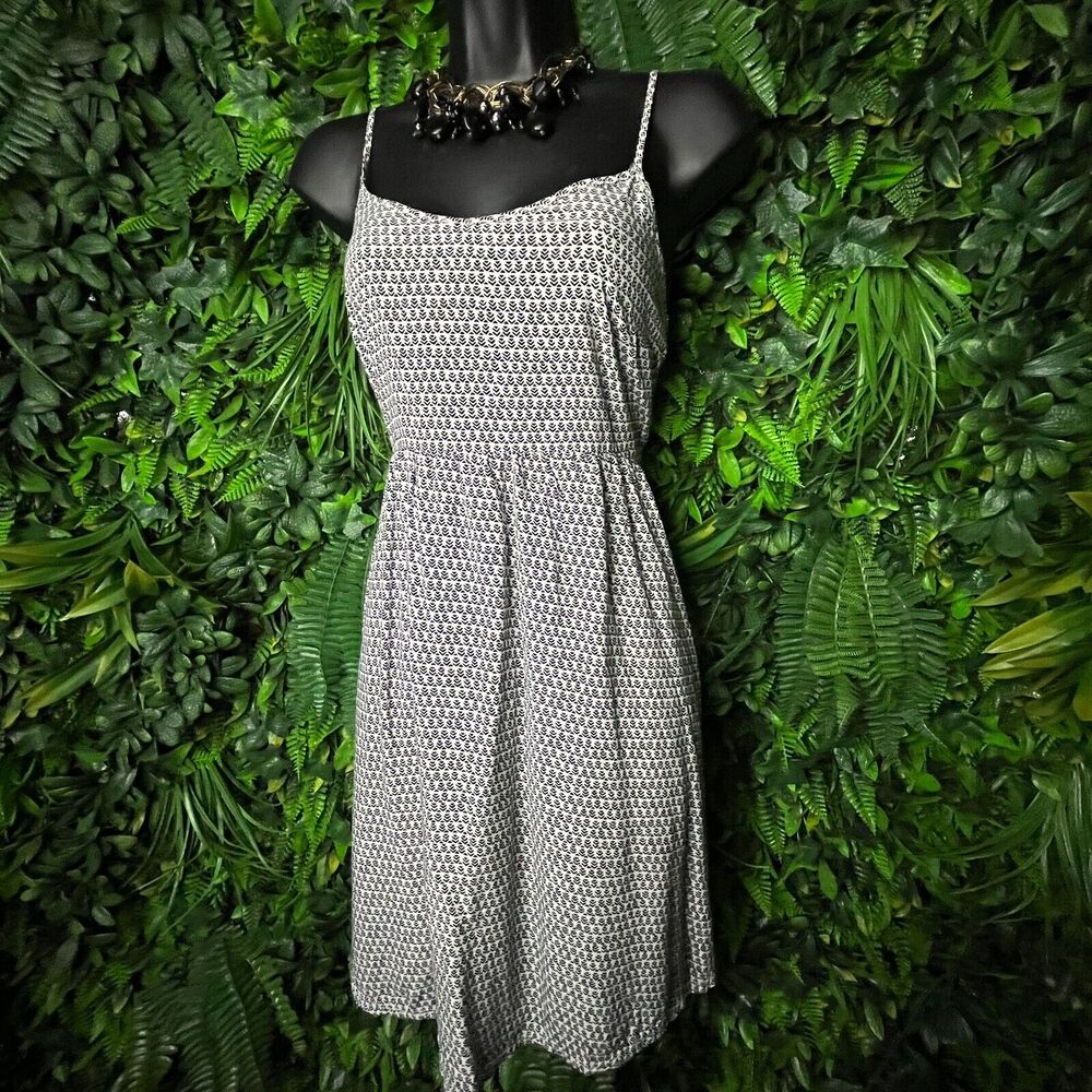 OLD NAVY Dress Women XS‎ White Black Print Design Spaghetti Strap 0512